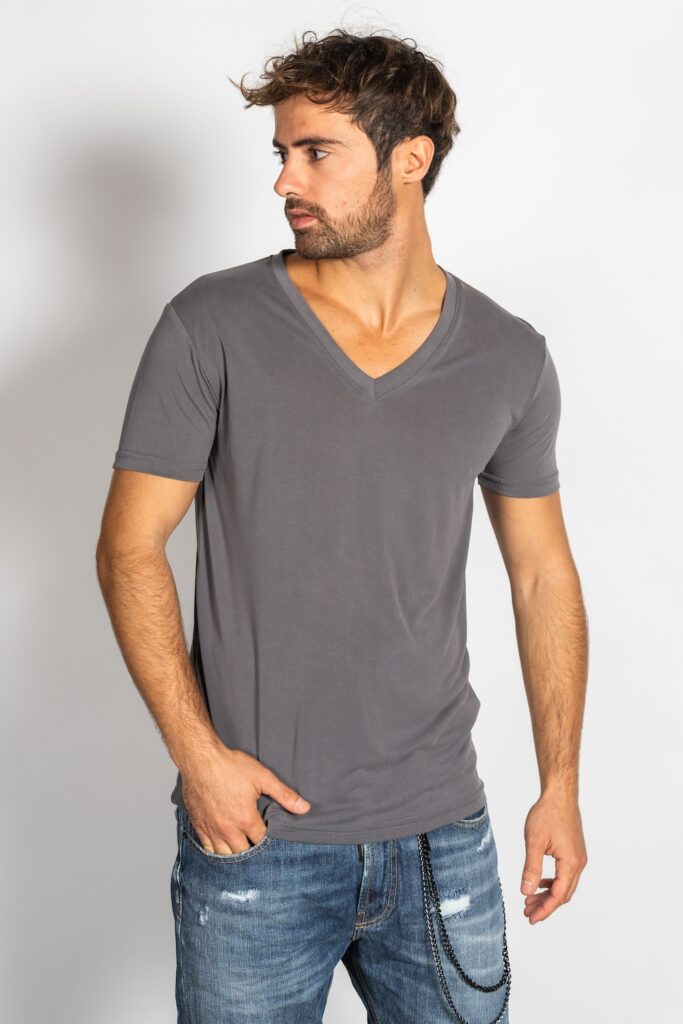 TSHIRT-SCOLLO-V-COTONE-MODAL_PIUOMBO